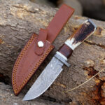 Damascus Steel handmade Skinner Knife – Full Tang Blade for Hunting & Outdoor Use